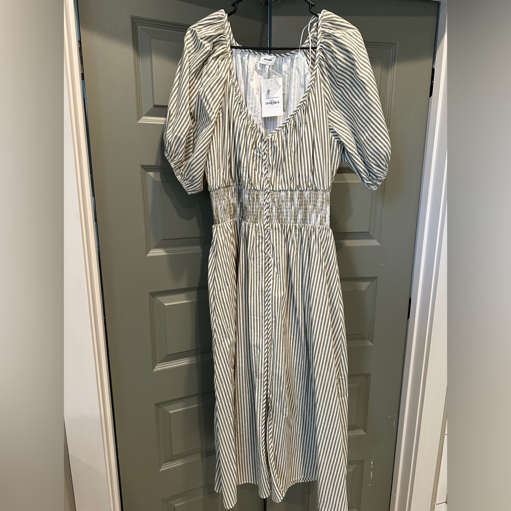 AUREUM Olive and White Striped Long Sleeve Dress